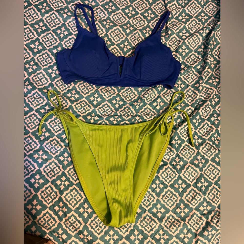 wore twice to a pool party. found in closet. doesn’t fit anymore.